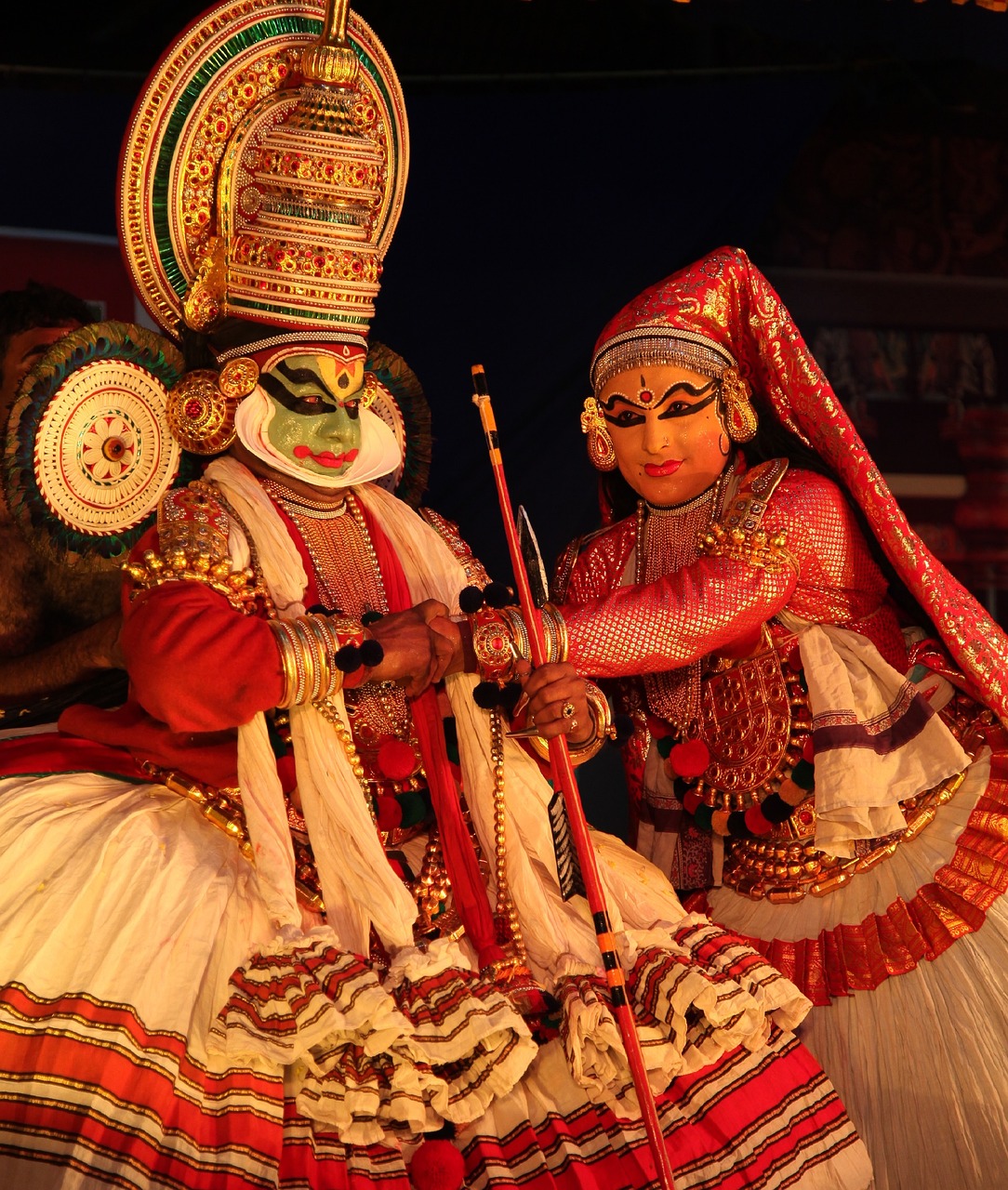 kerala, dancer, costume