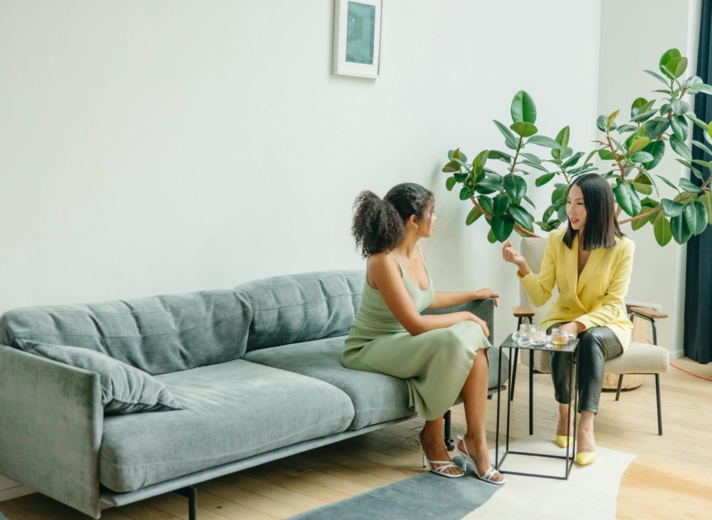 pexels-yaroslav-shuraev-8844576